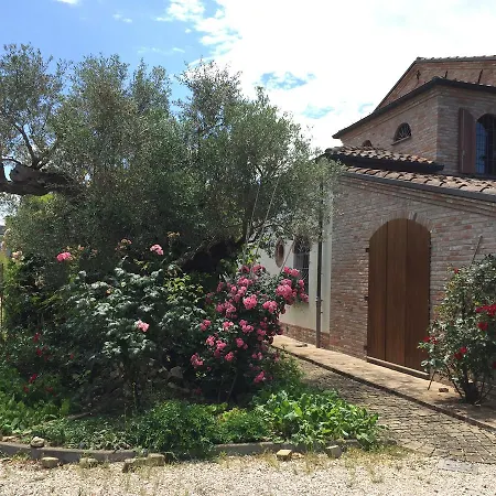 Alojamento de Acomodação e Pequeno-almoço Cascina Vecchia *